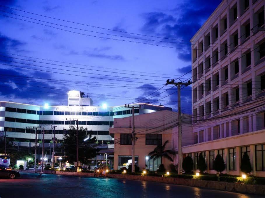 Ayutthaya Grand Hotel Екстериор снимка